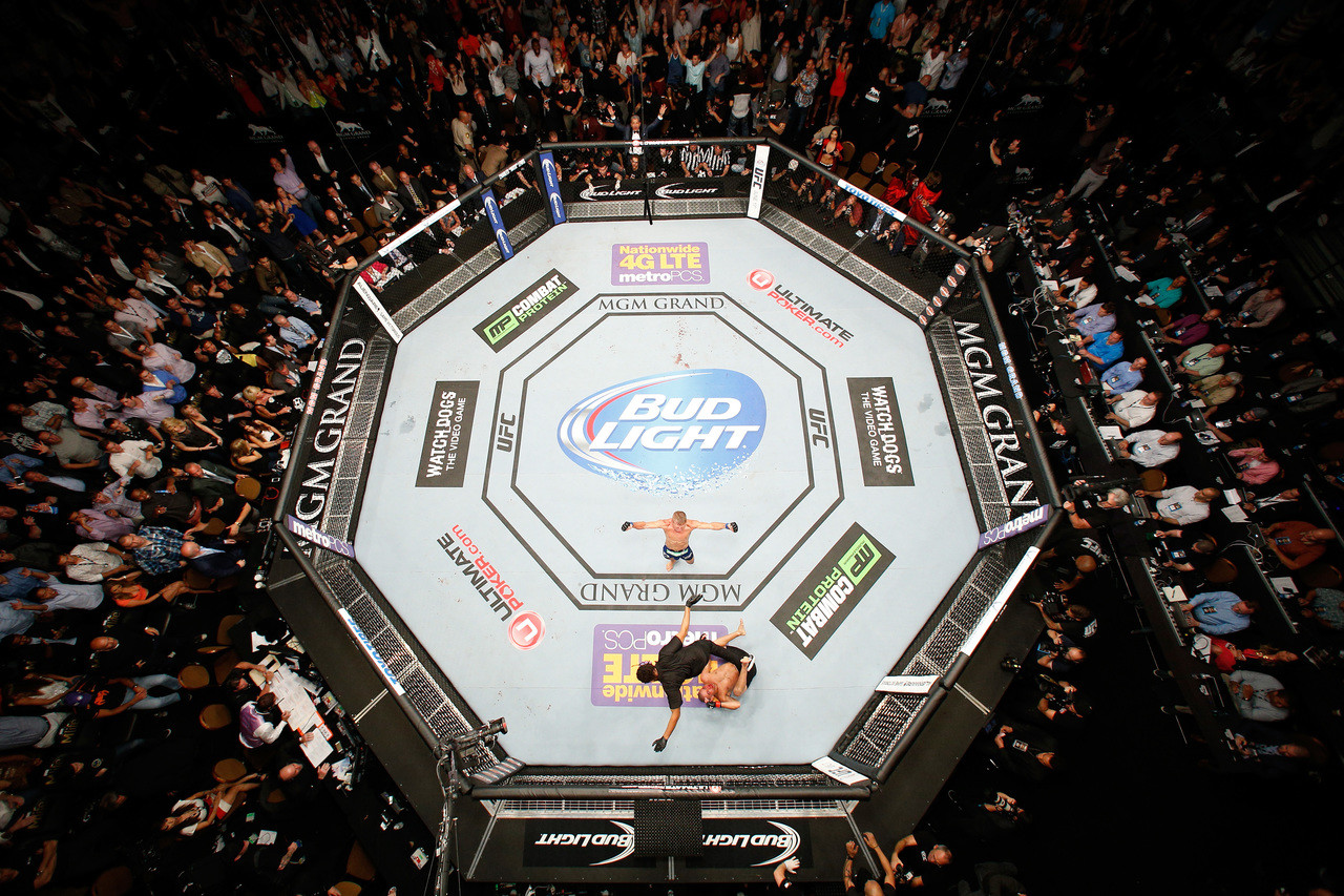 Image accompanying Packed House Sports coverage of the UFC's exclusive bet365 partnership.
